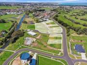 LIFESTYLE LIVING ALONG SIDE THE MERRI RIVER AND...