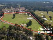 Lifestyle Living Close To Town