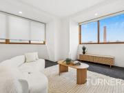 Light & Airy Modern city living