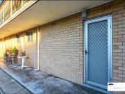 Light and Bright with secure parking