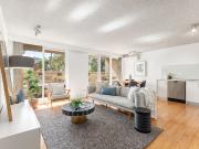 Light and spacious 2 bedroom 'City Edge' haven