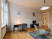 Light and spacious flat in vibrant Berlin Kreuzberg,...