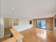 Light & Bright 3x1 Home on the Inglewood/Dianella Border...
