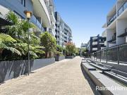 Light & Bright Fully Furnished Apartment