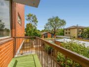 Light, bright living in an ideal locale