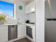 Light, Bright Renovated Apartment – Semi Furn Option