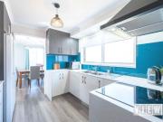 Light & Bright, Stand Alone Unit!