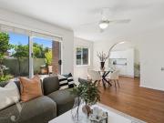 Light & Bright Unit in a Prime Location