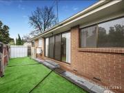 Light Filled 3 Bedroom Unit in Prime Mount Waverley Location