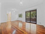 Light filled and spacious 2 bedroom unit