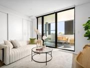 Light Filled Apartment in a Premier Bayside Setting