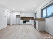 Light Filled Apartment in Prime Location