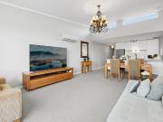 Light Filled Apartment in Prime North Sydney Locale
