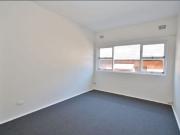 Light Filled Apartment in Prime Rose Bay Location with...