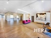 Light Filled Apartment with Resort Facilities