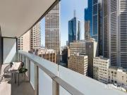 Light filled city retreat in Melbourne's Paris End