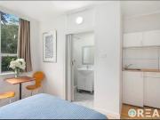 Light filled combined Fully Equipped Studio