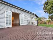 Light Filled Family Favourite in Prime Newtown Location