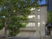 Light Filled Fully Furnished Apartment in Prime South...