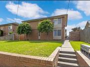 Light Filled Ground Floor Apartment with North Facing...