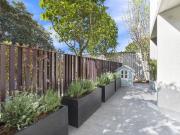 Light Filled Ground Floor Garden Apartment In Secure...