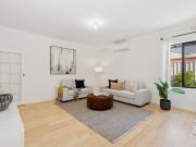 Light filled Haven with Abundant Gardens by Jetty Rd,...