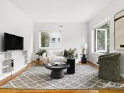 Light Filled Living in a Convenient Elwood Pocket