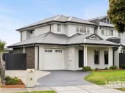 UNDER CONTRACT! ANOTHER HAPPY VENDOR!