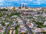 LIGHT FILLED LOWER GROUND TENANCY IN PADDINGTON