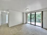 LIGHT FILLED NORTH EAST FACING HAVEN WITH NEW PAINT