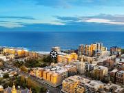 Light filled penthouse with panoramic coastal views