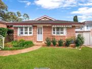 Light Filled Stylish Single Level Family Home