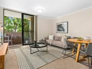 Light filled two bedroom apartment in Sydney Park Village