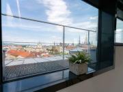 Light flooded luxury penthouse with a stunning view,... Light flooded luxury penthouse with a stunning view,...