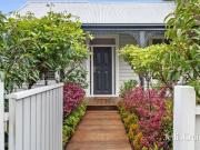 Light, style and luxury in a prime Ballarat pocket