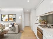 Lighthouse Living | High Floor CBD Apartment with Iconic...