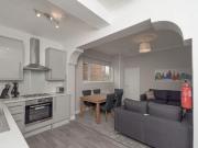 Lilac Grove, Beeston, Nottingham, Nottinghamshire NG9, 5...