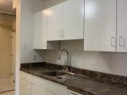 LILLOOET Apartments for Rent 2016 Fullerton Avenue 608...