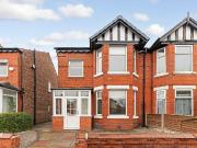 Lime Grove, Old Trafford, Manchester M16, 4 bed flat to...