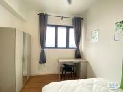 Limited female unit for rent! Middle Room with Aircond &...