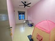 Limited unit, renovation cost Rm300k Owner sell together...