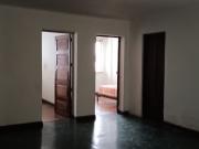LINCE AV. ARENALES CUADRA 19 ALQUILO OFICINA / VIVIENDA...