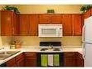 Lincoln, Great Location, 1 bedroom Apartment. Single Car...