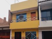 LINDA CASA 107.5M2 CON JARDIN JR. MOORE REMODELADA LURIN...