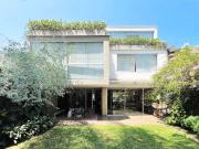 Linda casa, 340 m2, La Aurora, 3 plantas, 3 dorms, 5...