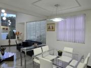 LINDA CASA 3 QUARTOS 4 VAGAS, ÁREA GOURMET EM LOTE DE...