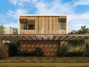 Linda Casa, 700m², Venda, 4 Suites, 5 Banheiros, 6 Vagas...