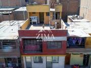 LINDA CASA A 1 CUADRA DEL MERCADO 10 CANTO GRANDE