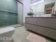 Linda Casa A poucos metros da Av Getúlio Vargas