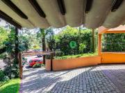 LINDA CASA A VENDA EM RUA FECHADA